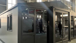 फोल्डेबल 20 फीट कंटेनर टिनी होम सॉल्यूशन